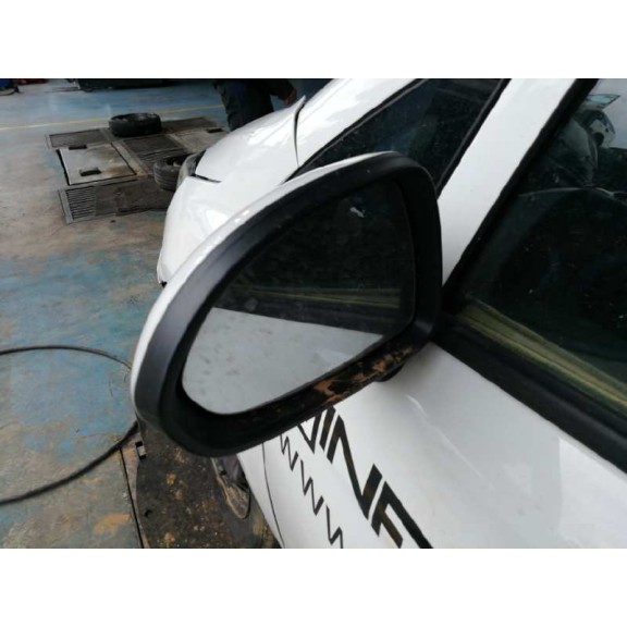 opel corsa e del año 2018