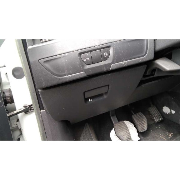 peugeot 508 del año 2012