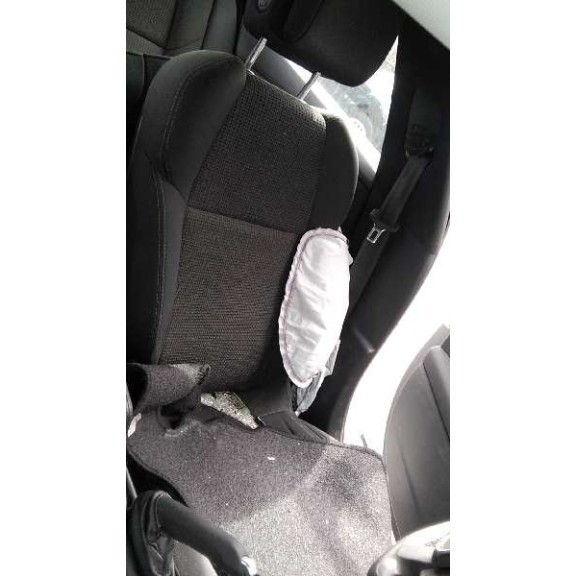 peugeot 508 del año 2012