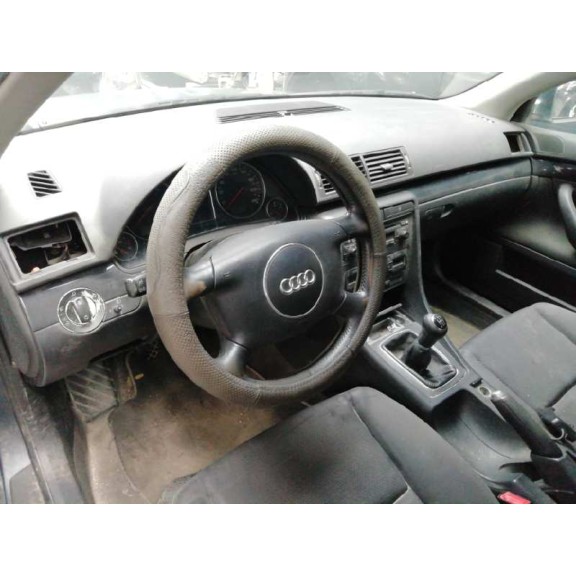 audi a4 berlina (8e) del año 2002