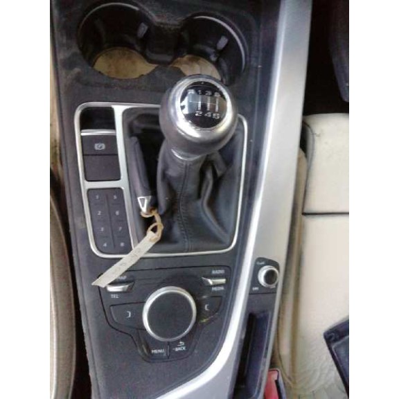 audi a4 berlina (8w2) del año 2017