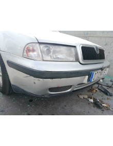 skoda octavia berlina (1u2) del año 2000 2