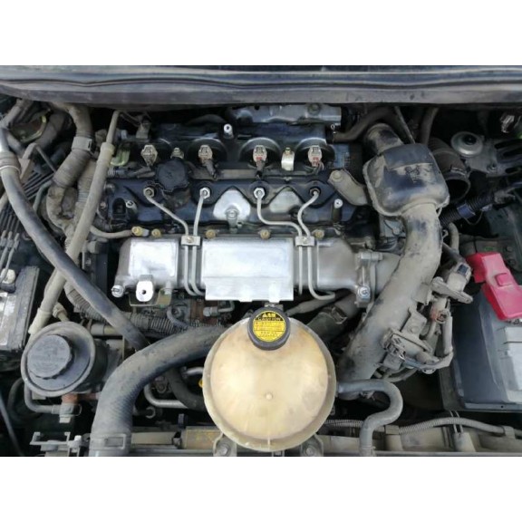 toyota avensis verso (m20) del año 2002