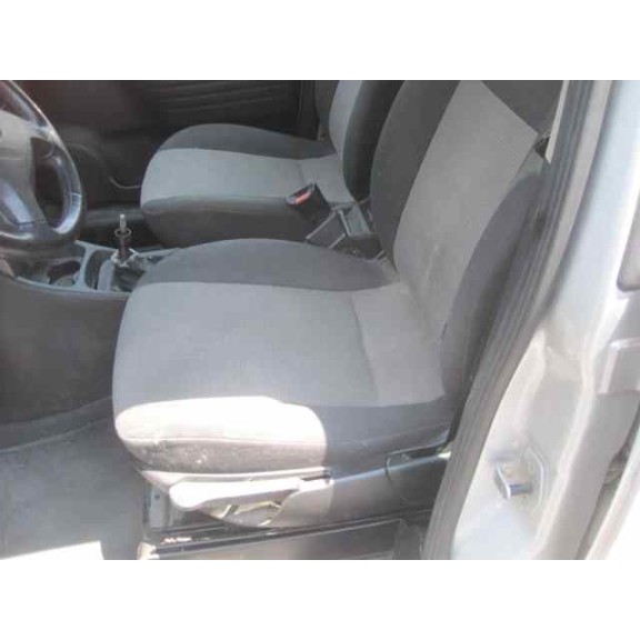 opel zafira a del año 2005