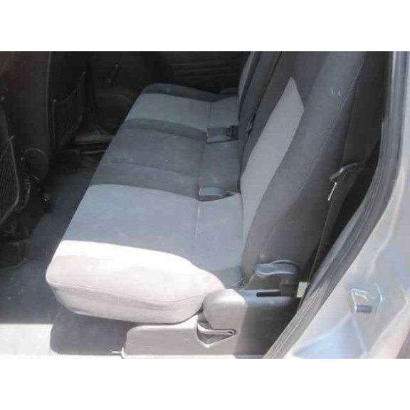 opel zafira a del año 2005