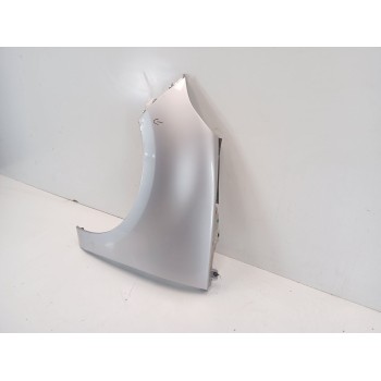 Recambio de aleta delantera izquierda para renault scénic iii (jz0/1_) 1.5 dci referencia OEM IAM 631017581R  