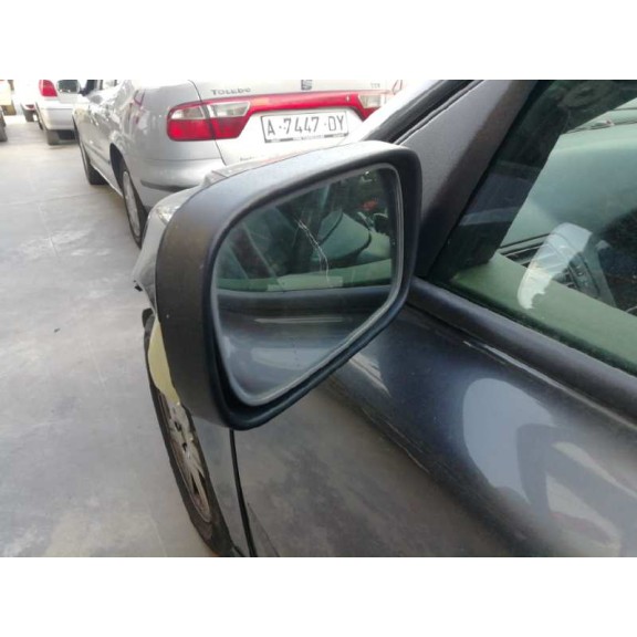 volvo v50 familiar del año 2006