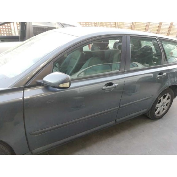 volvo v50 familiar del año 2006