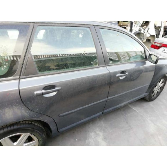 volvo v50 familiar del año 2006