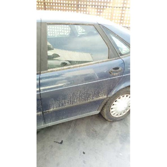 saab 900 berlina del año 1994