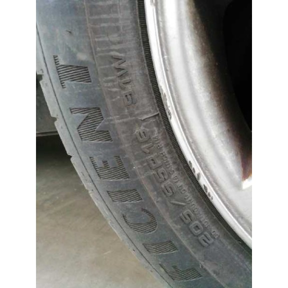 volvo v50 familiar del año 2006