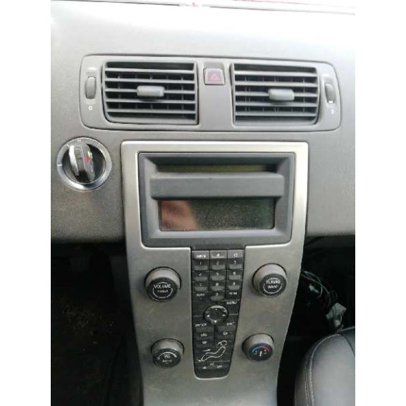 volvo v50 familiar del año 2006