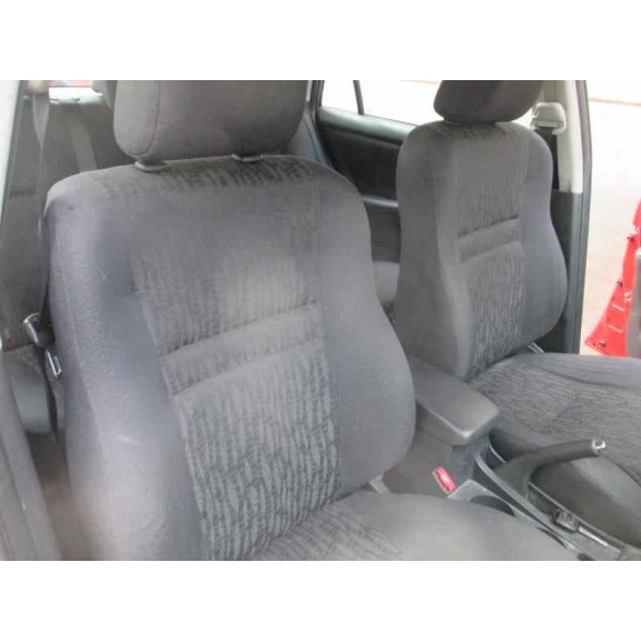 toyota corolla (e12) del año 2003