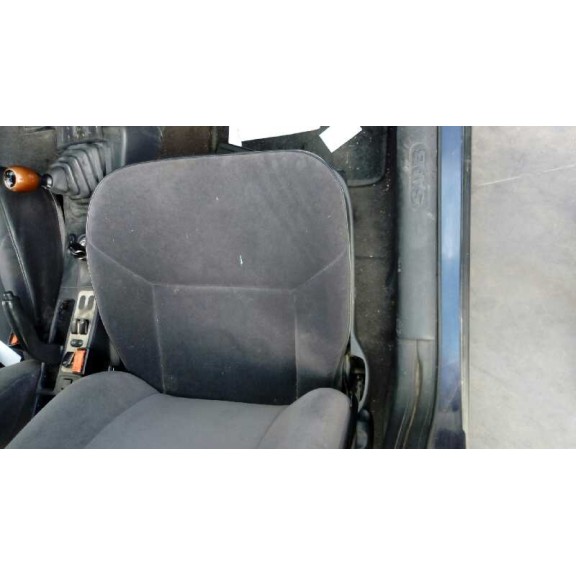 saab 900 berlina del año 1994