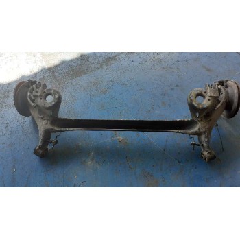 Recambio de puente trasero para toyota auris 1.4 turbodiesel cat referencia OEM IAM  C/ABS 5 TORNILLOS