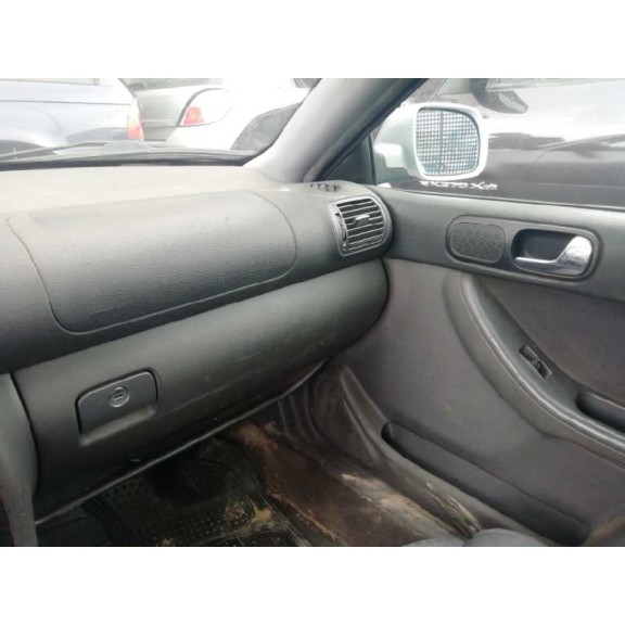 audi a3 (8l) del año 2000