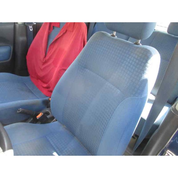 opel agila del año 2003