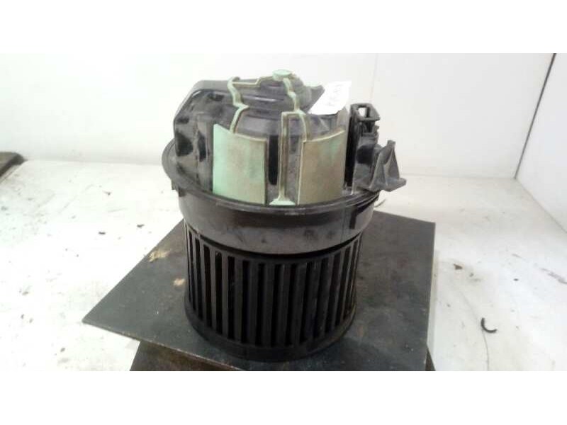 Recambio de motor calefaccion para citroën c4 lim. collection referencia OEM IAM T1011131B VALEO 2 PIN