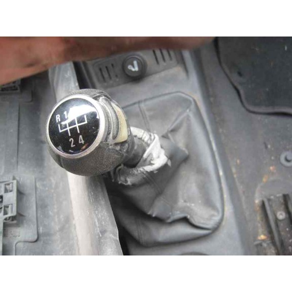 opel corsa c del año 2006