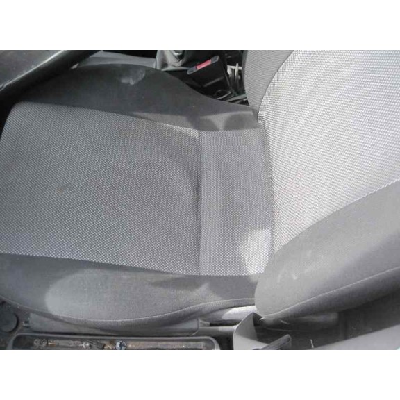 opel corsa c del año 2006