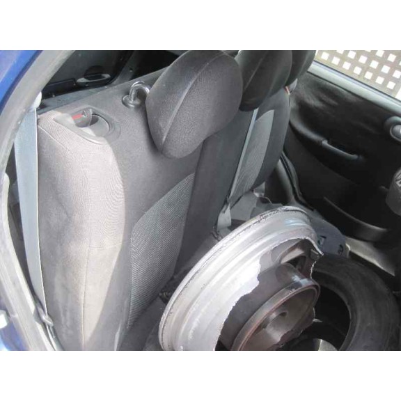 opel corsa c del año 2006