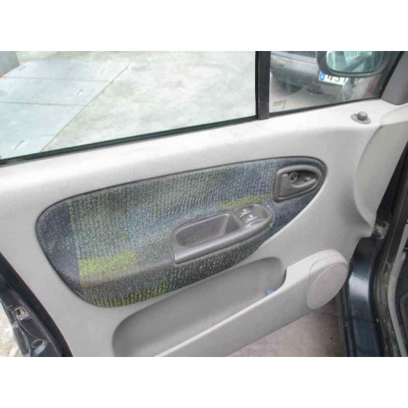 renault scenic (ja..) del año 2002