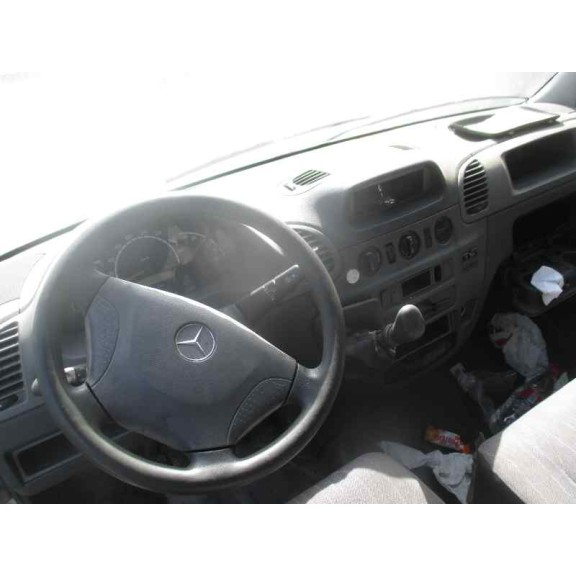 mercedes-benz sprinter 02.00  caja abierta del año 2002
