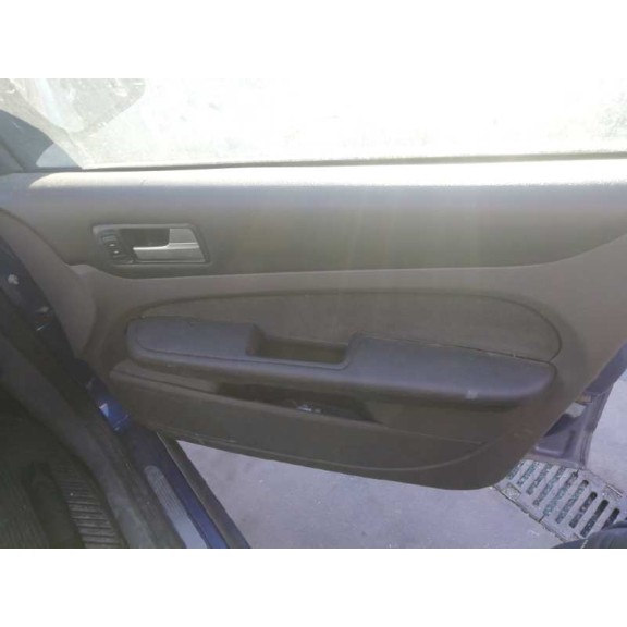 ford focus berlina (cap) del año 2007