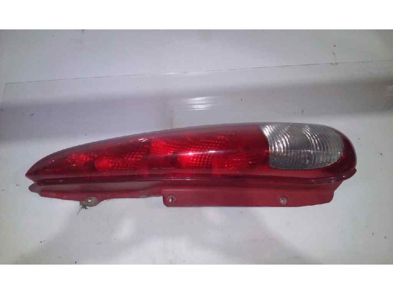 Recambio de piloto trasero derecho para daewoo tacuma 1.8 referencia OEM IAM   