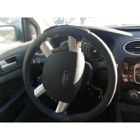 ford focus berlina (cap) del año 2007