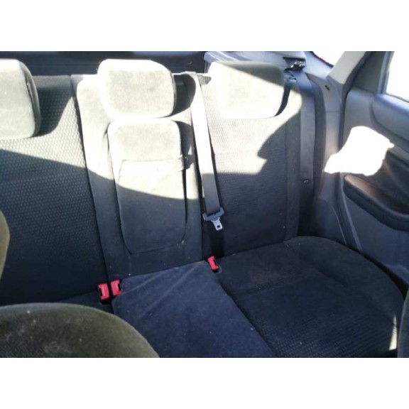 ford focus berlina (cap) del año 2007