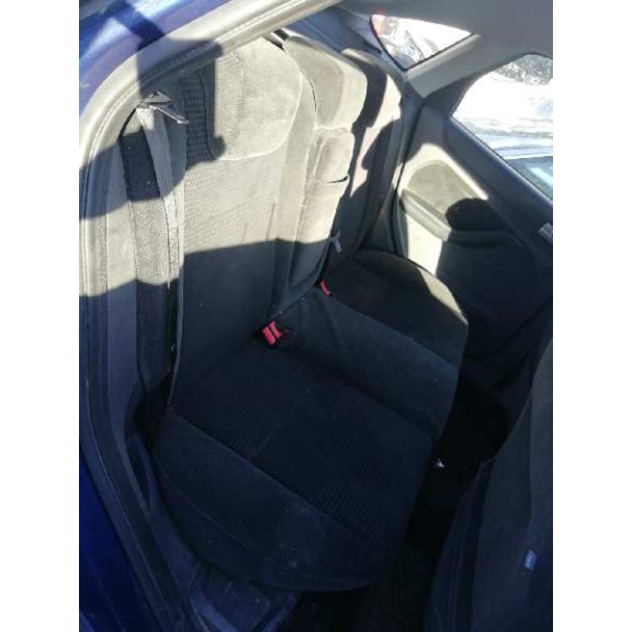 ford focus berlina (cap) del año 2007