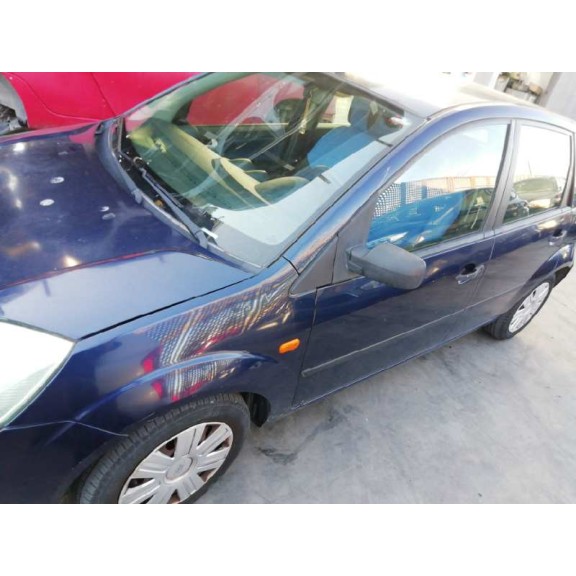 ford fiesta (cbk) del año 2004