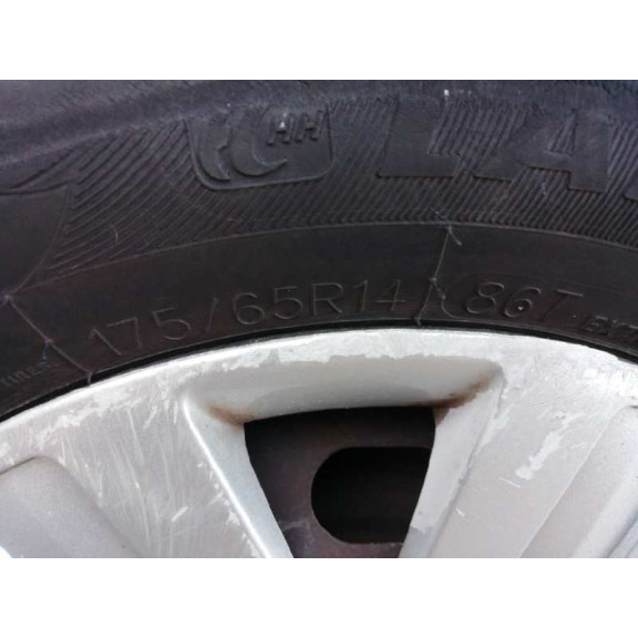 ford fiesta (cbk) del año 2004