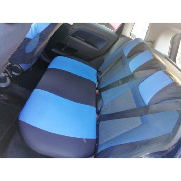 ford fiesta (cbk) del año 2004