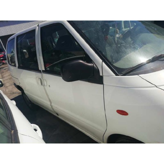 nissan serena (c23m) del año 2003