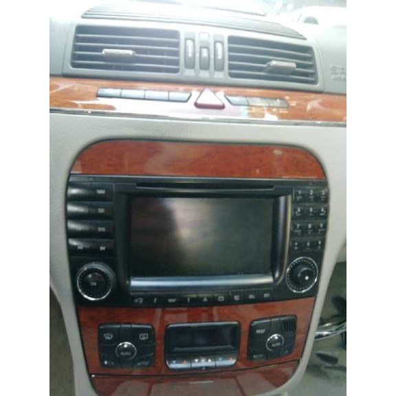 mercedes-benz clase s (w220) berlina del año 2003