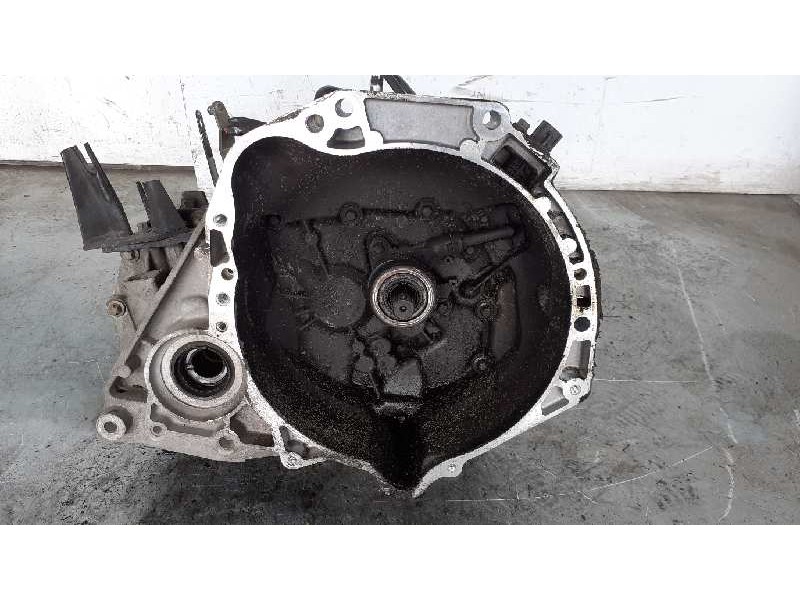 Recambio de caja cambios para nissan note (e11e) 1.4 cat referencia OEM IAM CEJHQCG S/C 8200247902