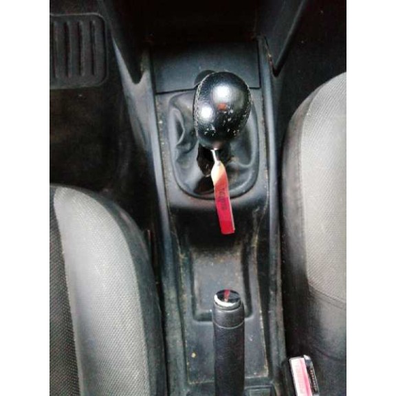 peugeot 207 del año 2007