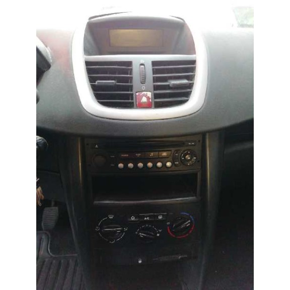 peugeot 207 del año 2007