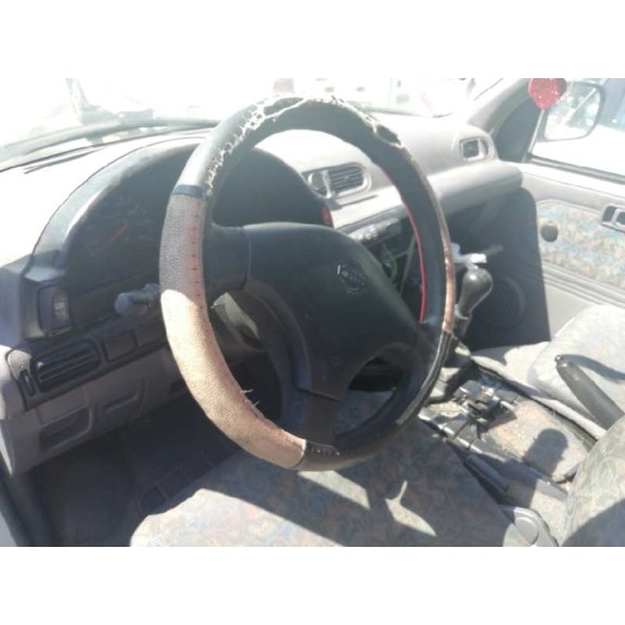 nissan serena (c23m) del año 2003