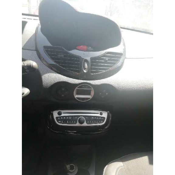 renault twingo del año 2011