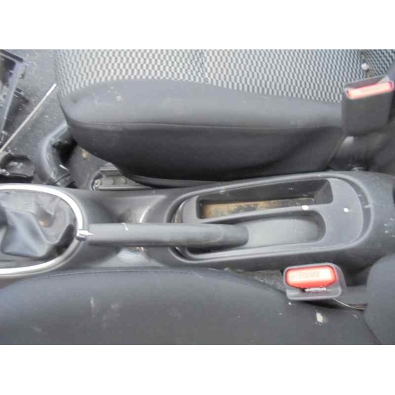 nissan micra (k13) del año 2016