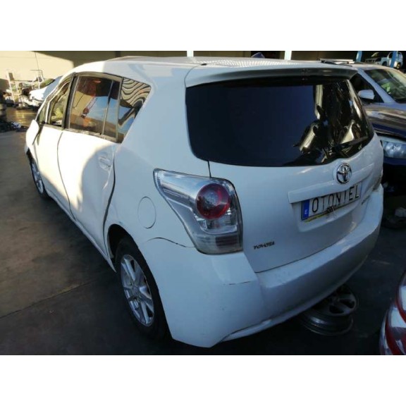 toyota verso del año 2010