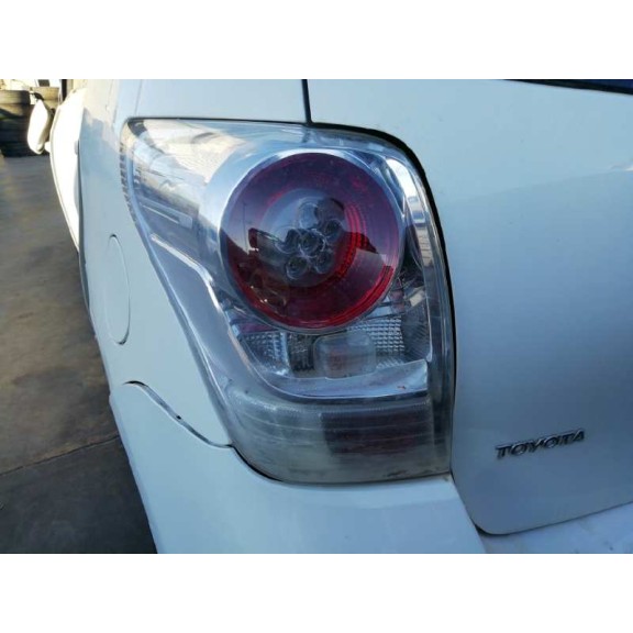 toyota verso del año 2010