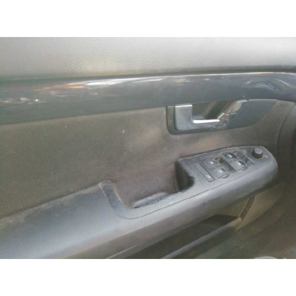 audi a4 berlina (8e) del año 2004