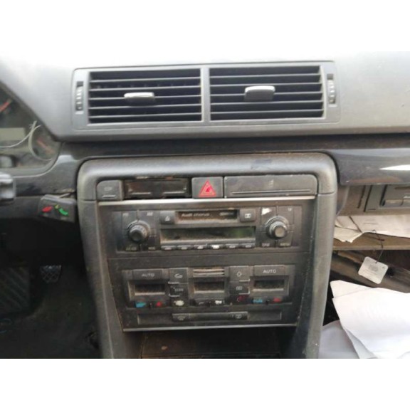 audi a4 berlina (8e) del año 2004