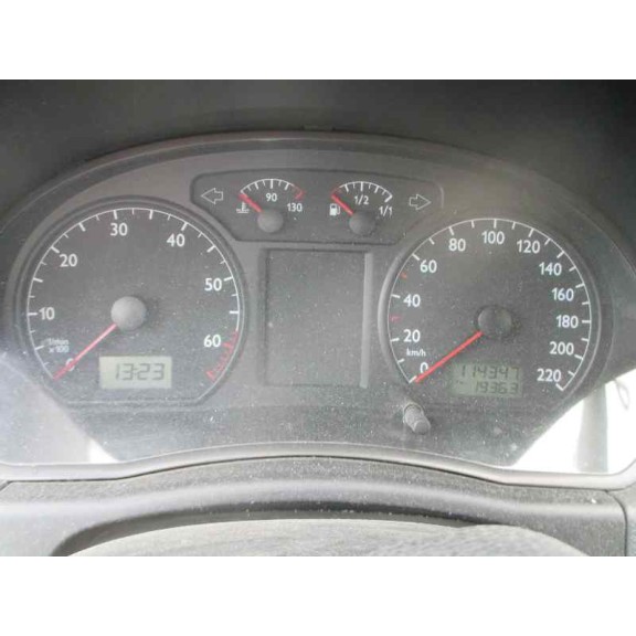 volkswagen polo (9n1) del año 2003