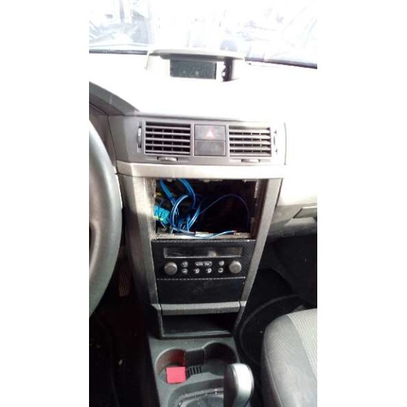 opel meriva del año 2003