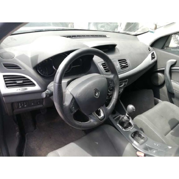 renault megane iii sport tourer del año 2013